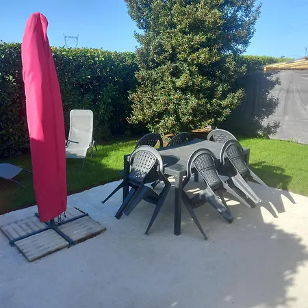 Aux Pissenlits Semesterbostad